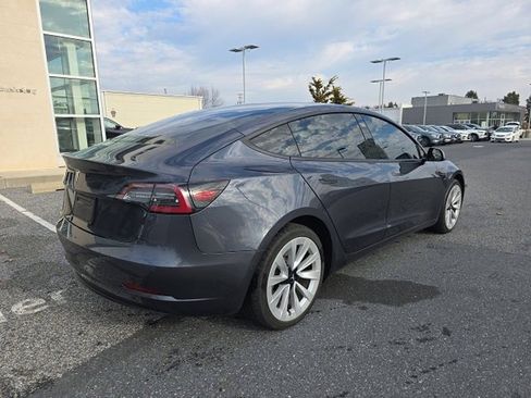 Used 2021 Tesla Model 3 Standard Range Plus image 7