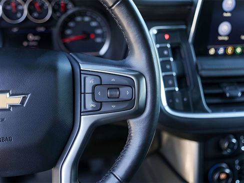 Used 2021 Chevrolet Tahoe LT w/ LT Signature Package image 12