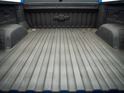 Used 2022 Chevrolet Silverado 1500 Custom AWD/4WD image 11