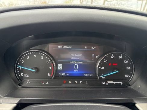 Certified 2022 Ford Explorer XLT w/ Equipment Group 202A AWD/4WD image 27