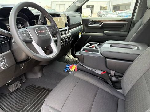 New 2026 GMC Sierra 1500 Elevation w/ X31 Off-Road Package AWD/4WD image 17