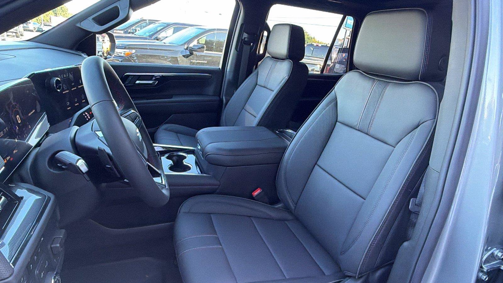 New 2027 Chevrolet Tahoe RST w/ Comfort Package AWD/4WD image 5