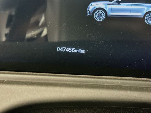 Used 2021 Land Rover Range Rover Velar R-Dynamic S AWD/4WD image 19