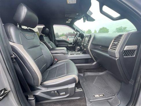 Used 2018 Ford F150 Raptor w/ Equipment Group 802A Luxury AWD/4WD image 12