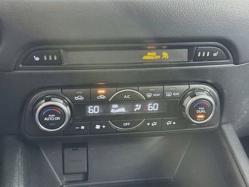 Used 2018 MAZDA CX-5 Touring w/ Preferred Equipment Package FWD image 19