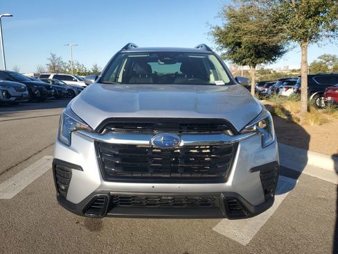 Used 2025 Subaru Ascent Premium image 2