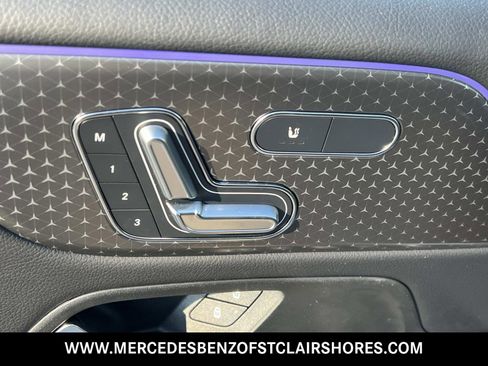 New 2026 Mercedes-Benz GLB 250 4MATIC image 17