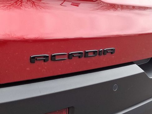 Certified 2023 GMC Acadia SLE w/ Driver Convenience Package image 36