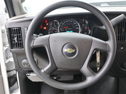 Used 2023 Chevrolet Express 2500 Extended image 5