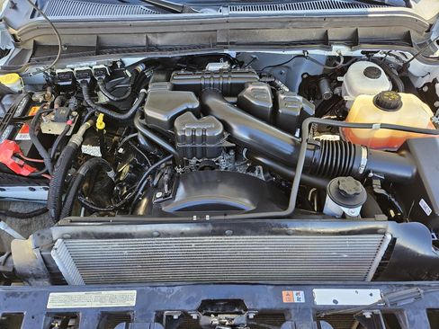 Used 2015 Ford F350 XL image 39