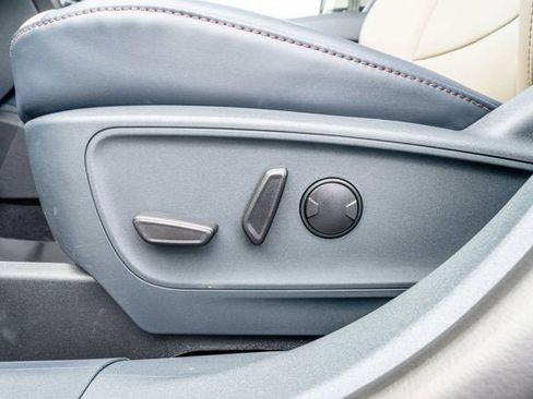 New 2026 Ford Maverick Lariat AWD/4WD image 32