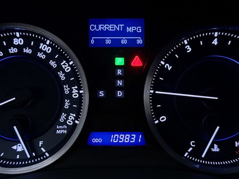 Used 2012 Lexus IS 250 AWD w/ Premium Pkg Value Edition image 28