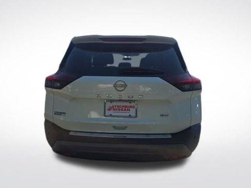 Used 2022 Nissan Rogue SV FWD image 4