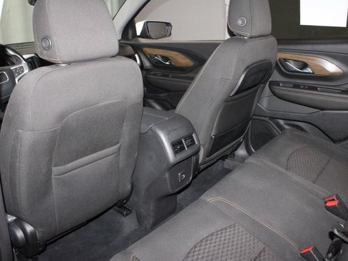 Used 2020 GMC Terrain SLE w/ Elevation Edition FWD image 21