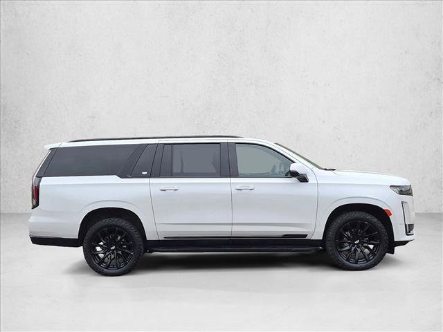 Used 2024 Cadillac Escalade ESV Sport w/ LPO, ONYX Package AWD/4WD image 4