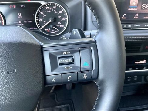 Certified 2026 Nissan Rogue SV FWD image 16