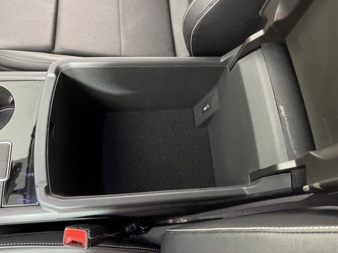 Used 2023 Volkswagen Atlas SE image 25