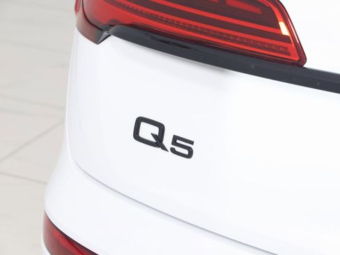 Used 2024 Audi Q5 e Premium Plus image 54