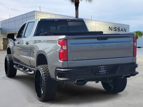Used 2021 Chevrolet Silverado 1500 LT Trail Boss AWD/4WD image 5