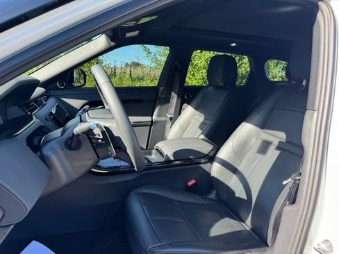Certified 2024 Land Rover Range Rover Evoque S AWD/4WD image 10