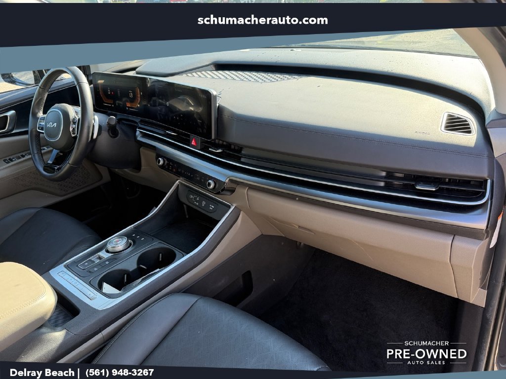 Used 2026 Kia Carnival LXS FWD image 19