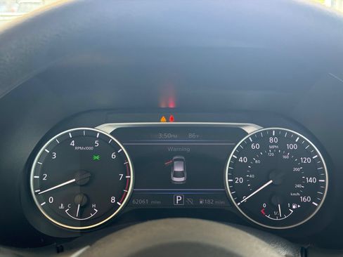 Used 2024 Nissan Sentra SV FWD image 20