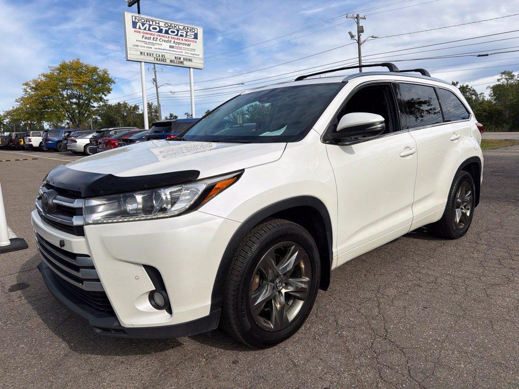 Used 2017 Toyota Highlander Limited AWD/4WD image 1