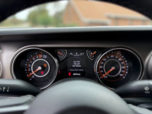 Used 2019 Jeep Wrangler Unlimited Sport S image 22