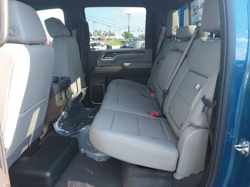 New 2026 Chevrolet Silverado 3500 LT w/ All Star Edition AWD/4WD image 14