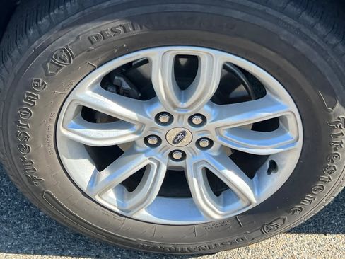 Used 2020 Ford Explorer 2WD image 17