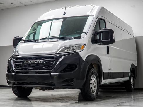 Used 2023 RAM ProMaster 2500 FWD image 10
