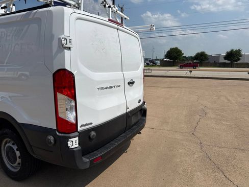 Used 2020 Ford Transit 250 Low Roof w/ Load Area Protection Package RWD image 4