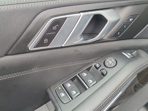 Used 2023 BMW X5 xDrive45e image 20