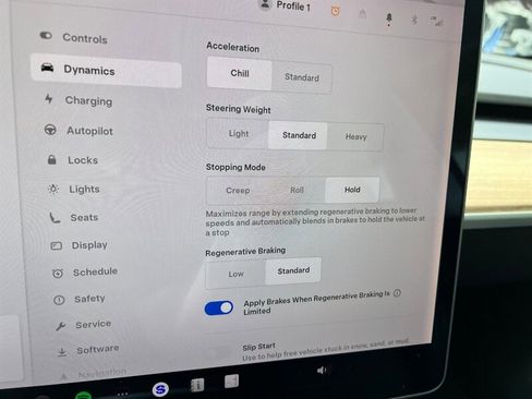 Used 2018 Tesla Model 3 Mid Range RWD image 30