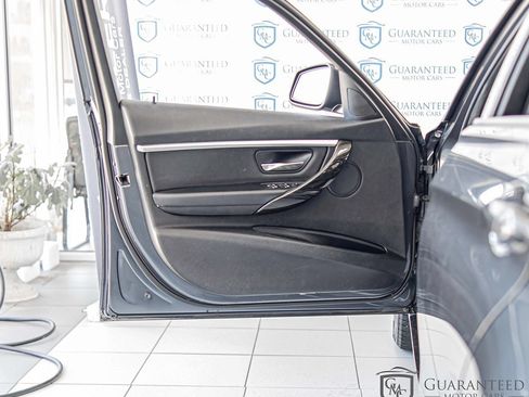 Used 2016 BMW 328i xDrive Sedan AWD/4WD image 31