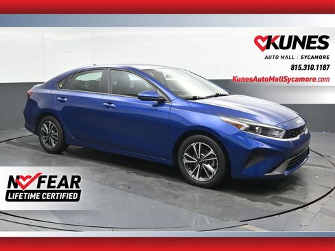 Used 2024 Kia Forte LXS image 1