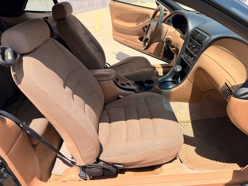 Used 1998 Ford Mustang Convertible RWD image 16