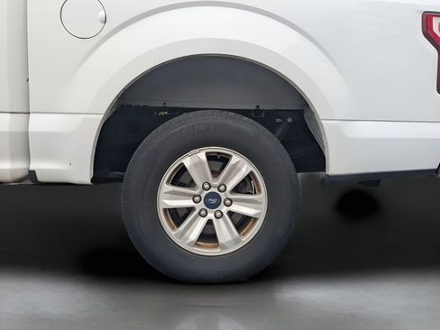 Used 2018 Ford F150 XLT image 9