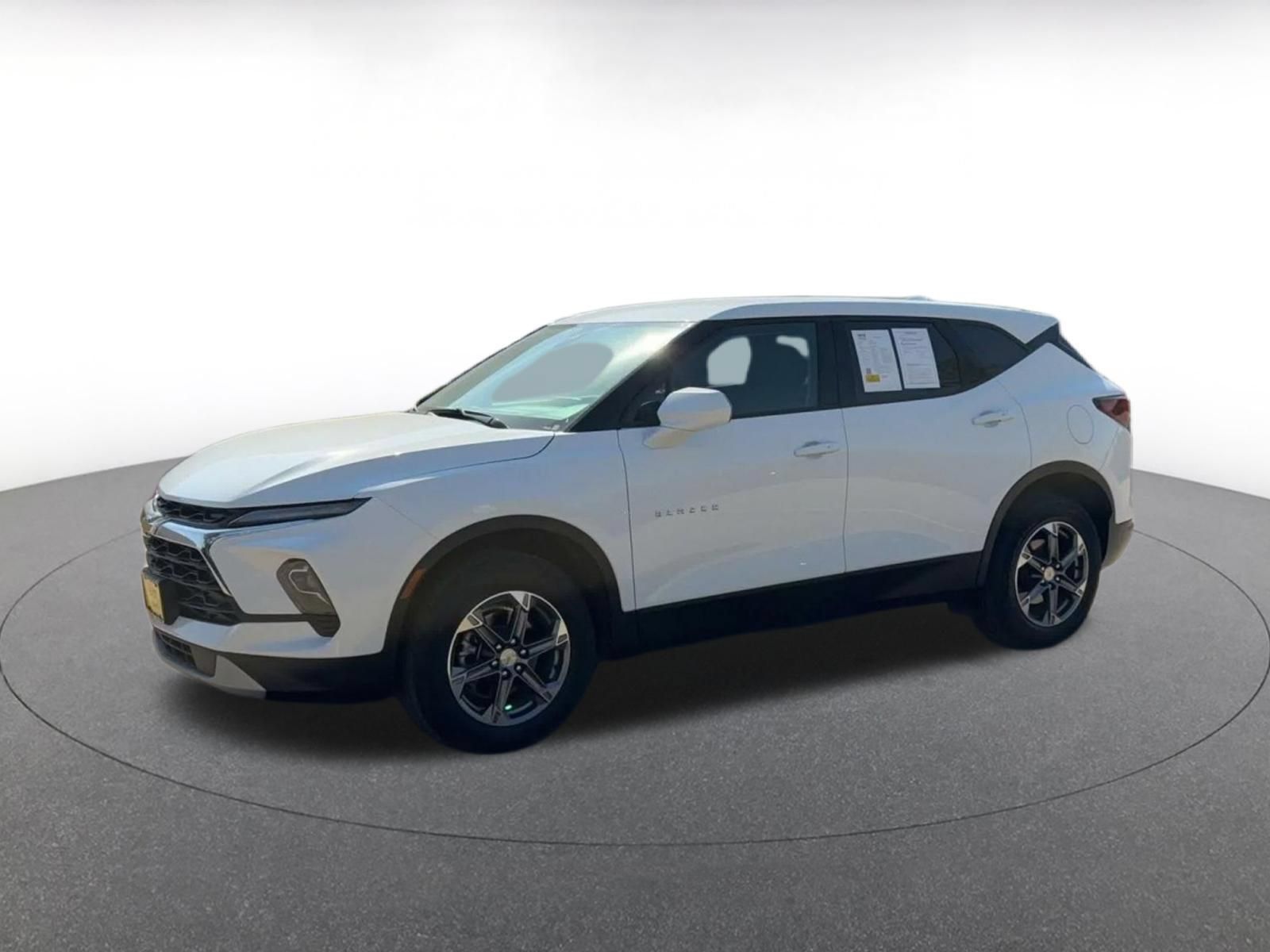 Used 2026 Chevrolet Blazer LT FWD image 7