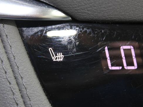 Used 2020 Cadillac XT5 Premium Luxury image 41