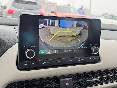 Used 2023 Honda HR-V LX image 17