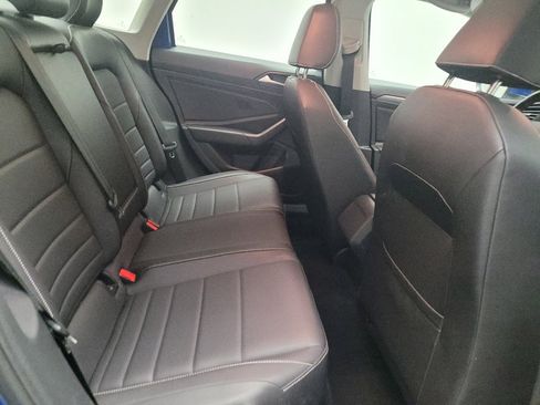 Used 2024 Volkswagen Jetta SE FWD image 19
