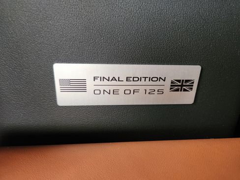 New 2024 Jaguar F-TYPE R image 19