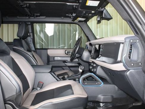 Used 2024 Ford Bronco Wildtrak AWD/4WD image 20