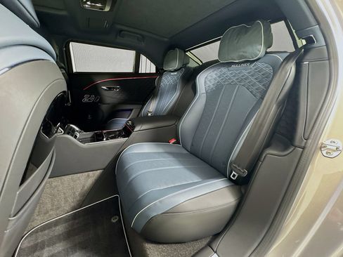 Used 2025 Bentley Flying Spur Plug-In Hybrid AWD/4WD image 25
