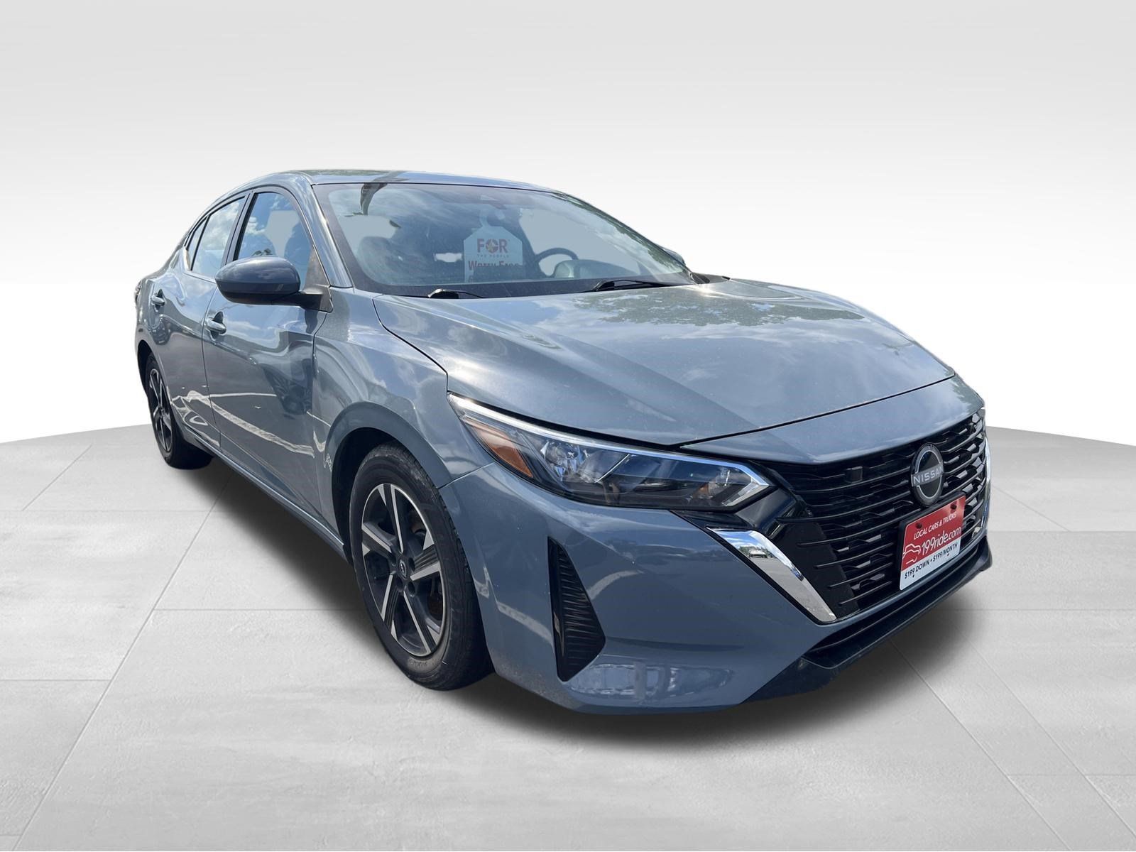 Used 2024 Nissan Sentra SV FWD image 3