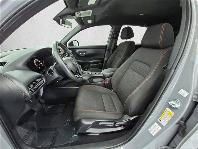 Used 2025 Honda HR-V Sport image 16