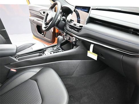 New 2026 Jeep Compass Latitude image 18