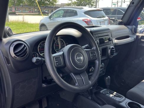 Used 2011 Jeep Wrangler Sport image 10