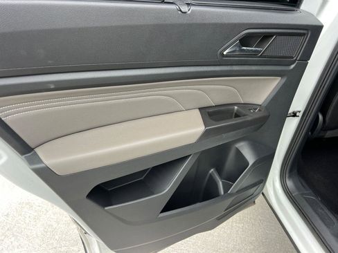 Used 2023 Volkswagen Atlas SE image 22